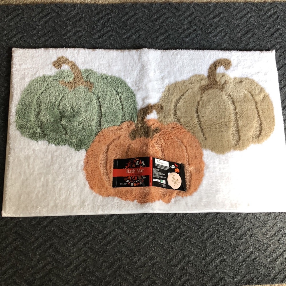 Autumn PUMPKINS Bath Mat Rug - Picture 9 of 9